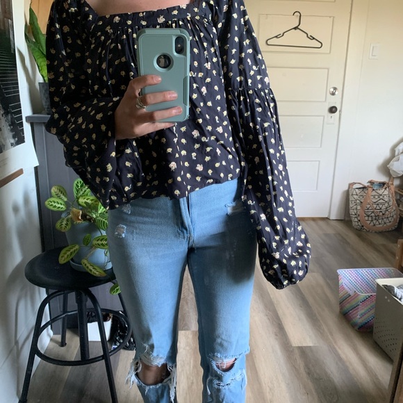 Billabong Longsleeve - Picture 6 of 7